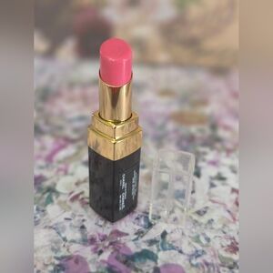 55 Romance - Chanel rouge CoCo shine in pink Lipstick. Tester with clear cap.